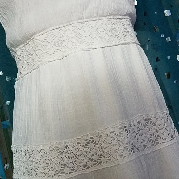 Lilly Rose dress - Picture 2 of 4